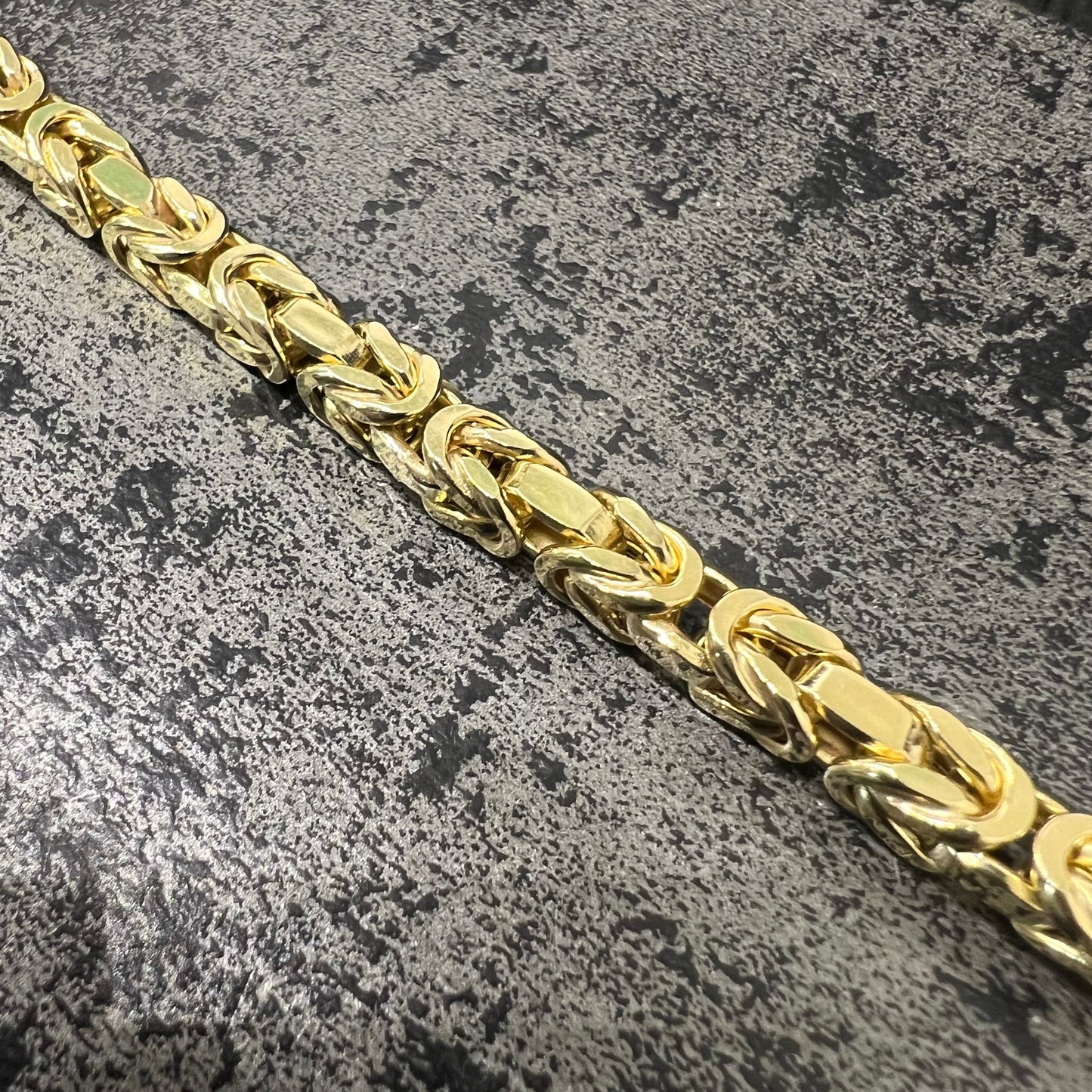 14 karaat gouden armband