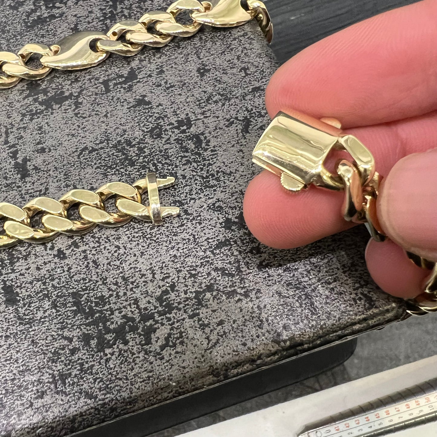 14 karaat gouden Cuban ketting 9,7 mm 65 cm