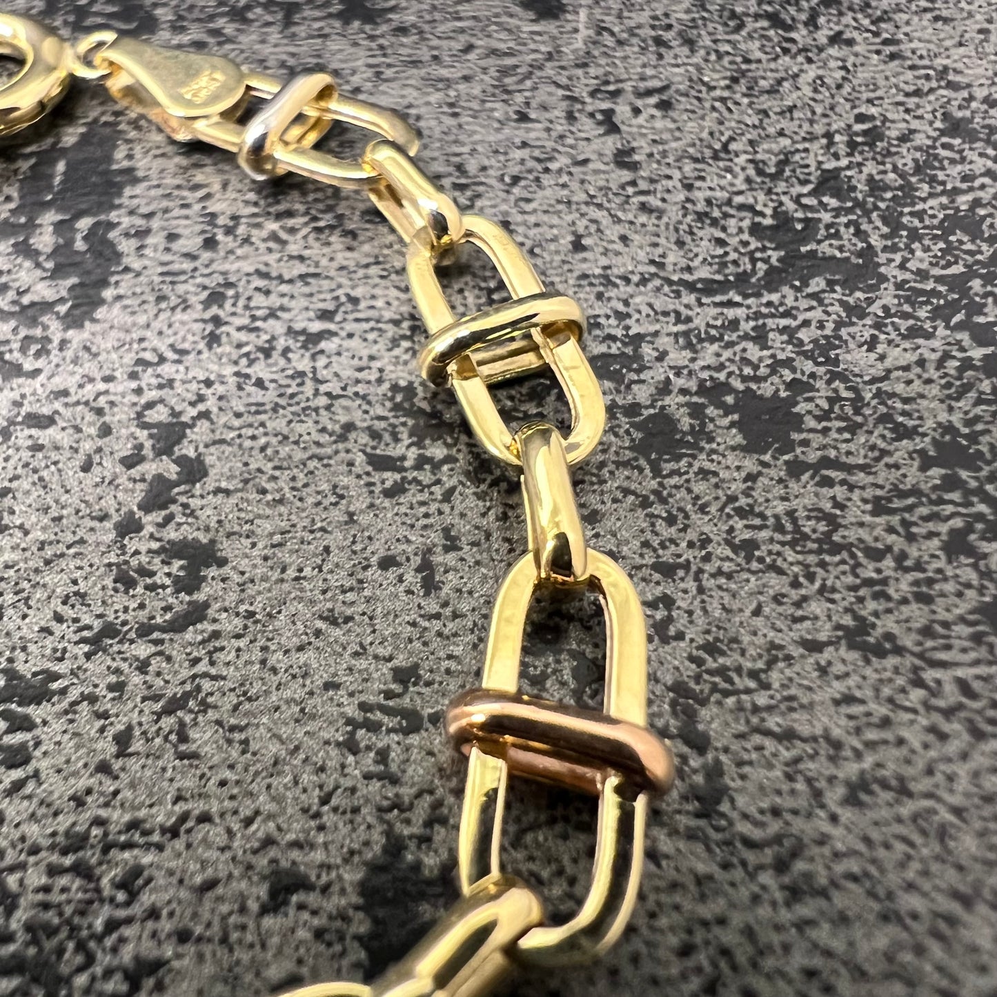 14 karaats gouden armband