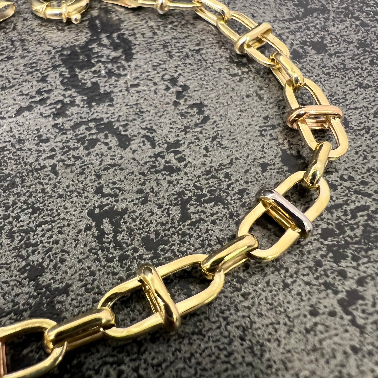 14 karaats gouden armband