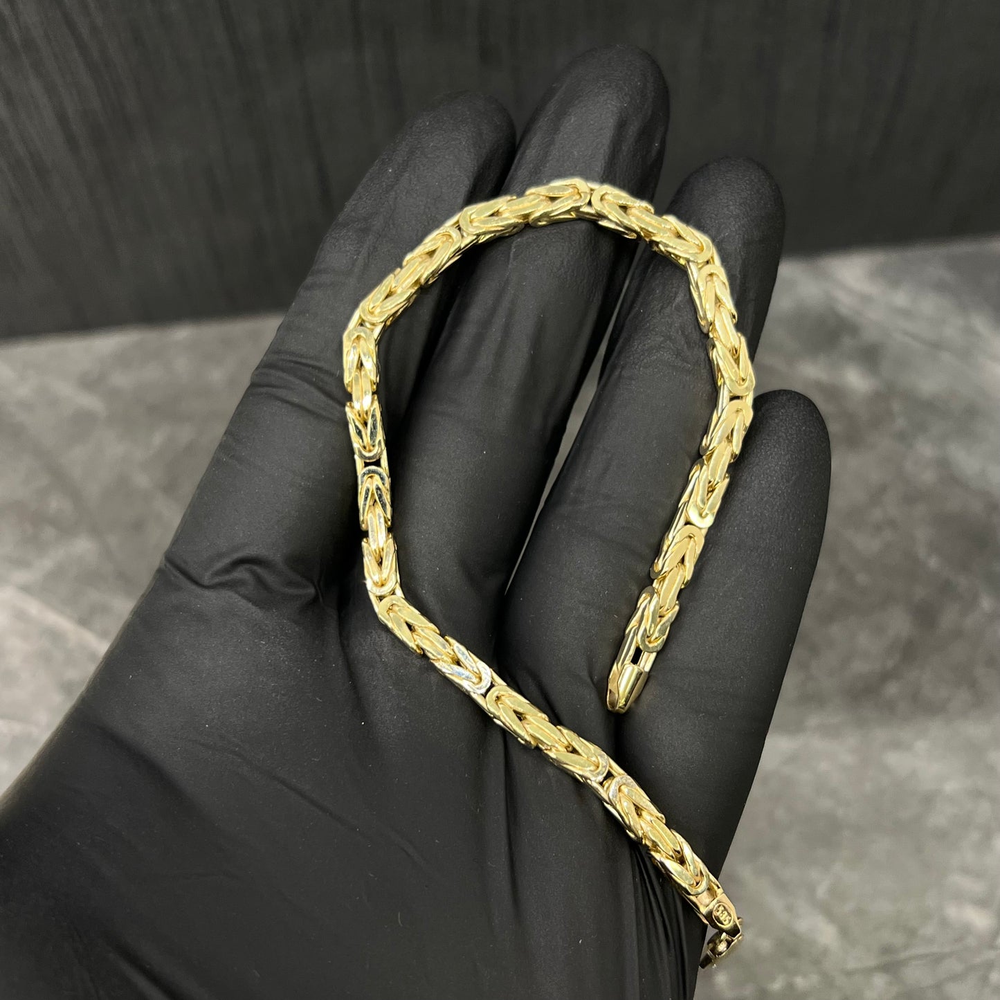 14 karaat gouden armband koningsschakel