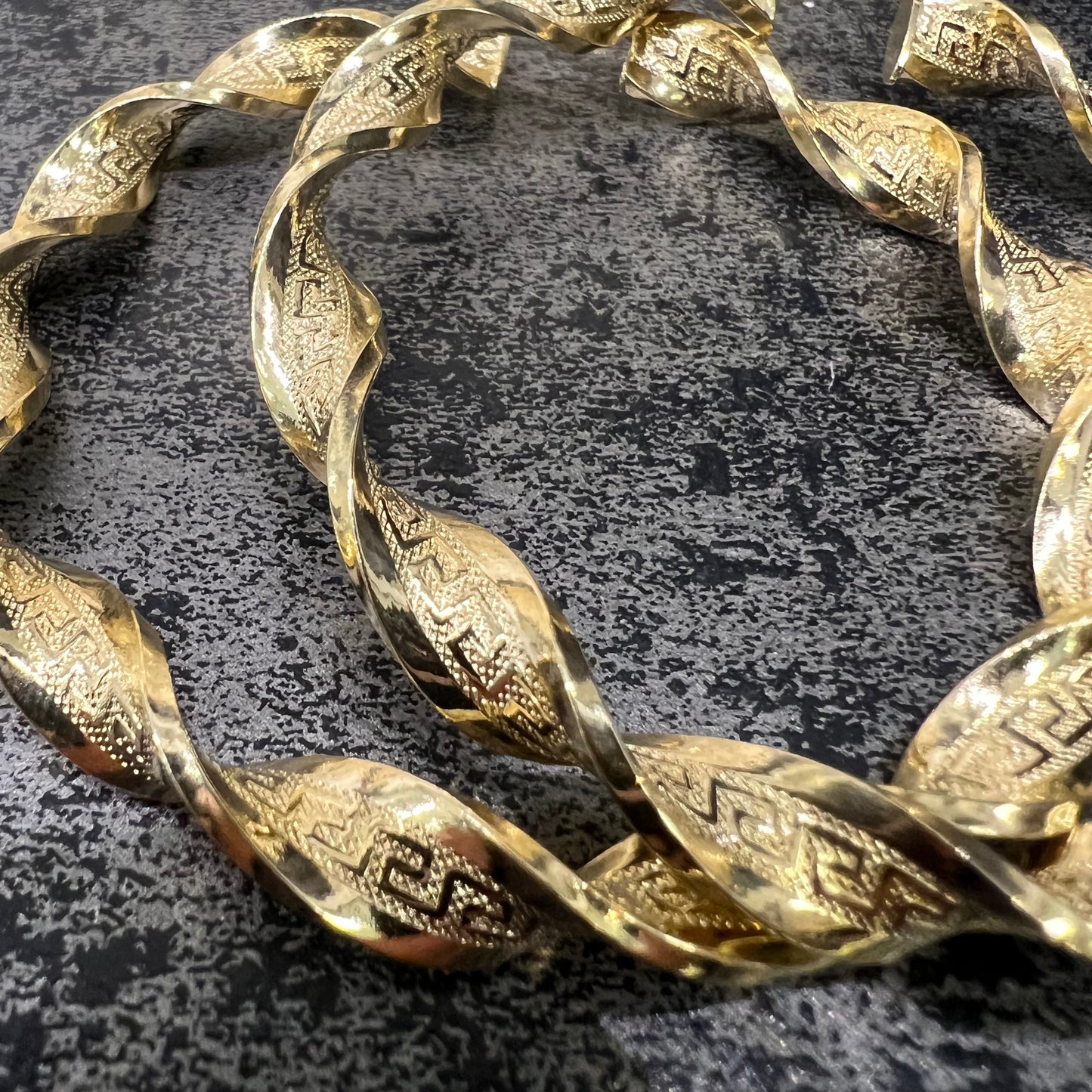 14 karaat gouden wokkels oorbellen