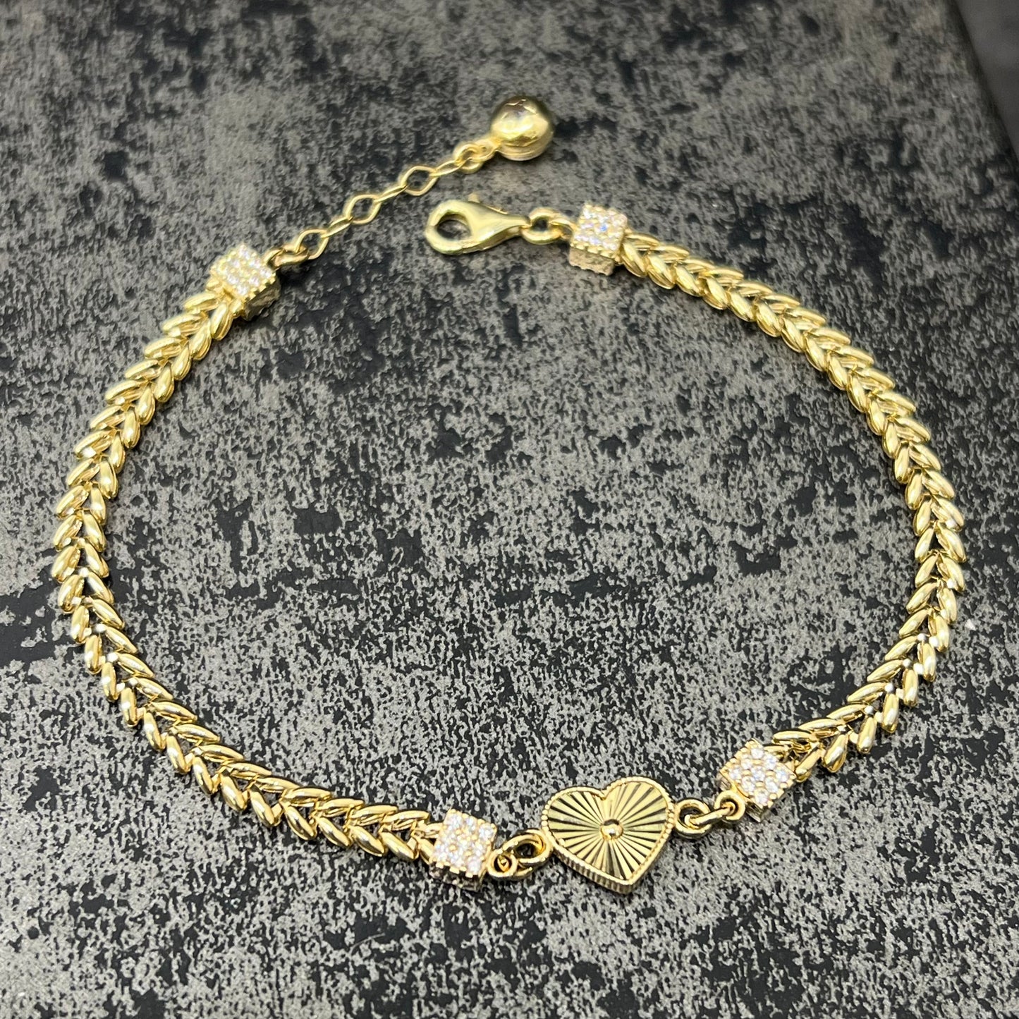 14 karaat gouden armband hart model
