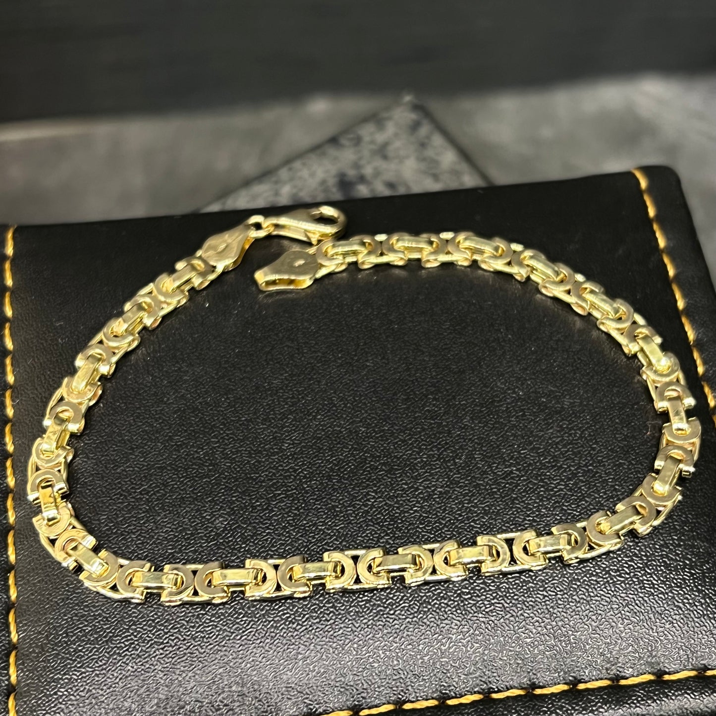 14 karaat gouden armband massief platte koningsschakel