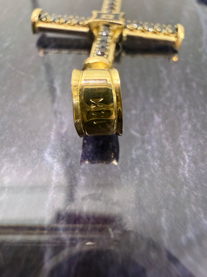 Prachtige 14 karaats gouden kruis hanger met onyx steen