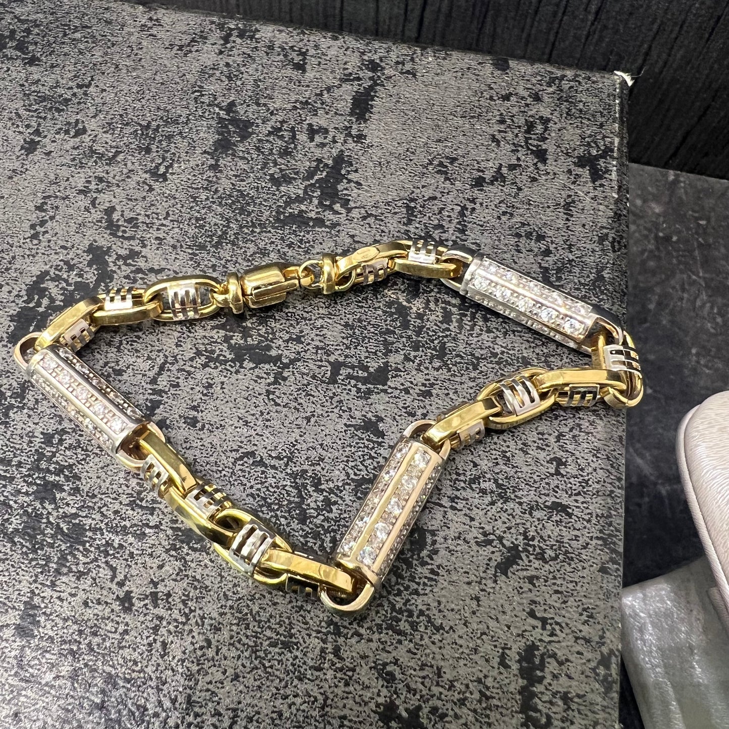 18 karaats gouden heren armband