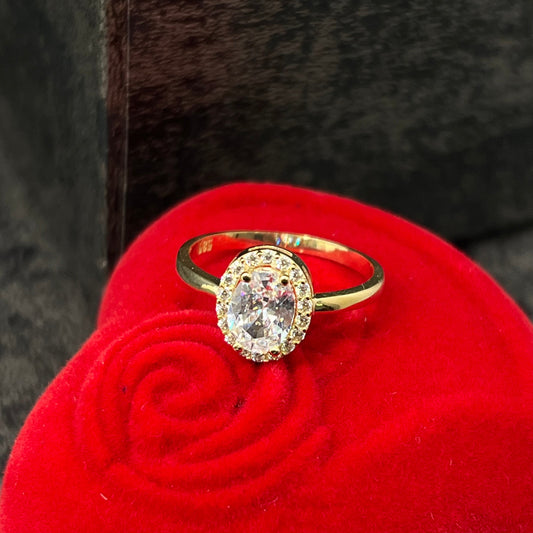 Gouden dames ring, ovaal steen