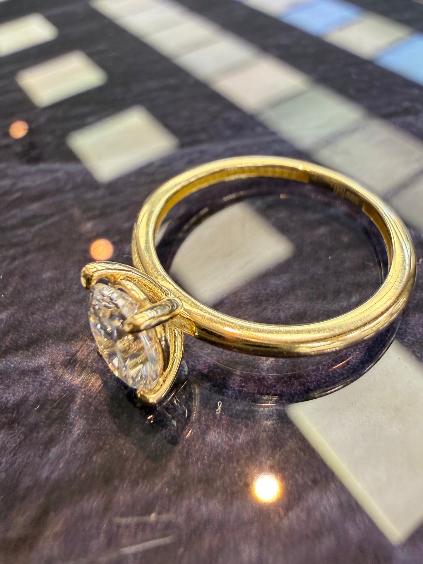 Prachtige 14 karaats gouden trouwring