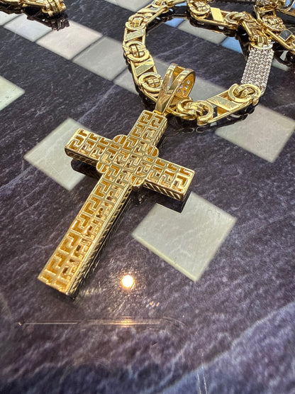 Prachtige 14 karaats gouden Valentino ketting met kruis hanger