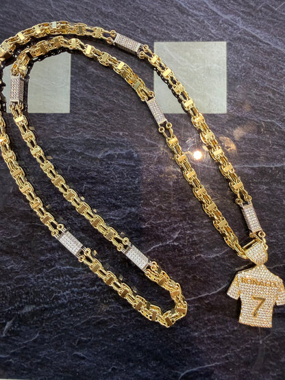 Prachtige 14 karaats gouden Magnum ketting met Ronaldo shirt 7 hanger