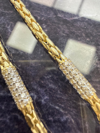 Prachtige 14 karaats gouden unieke ketting met engel hanger