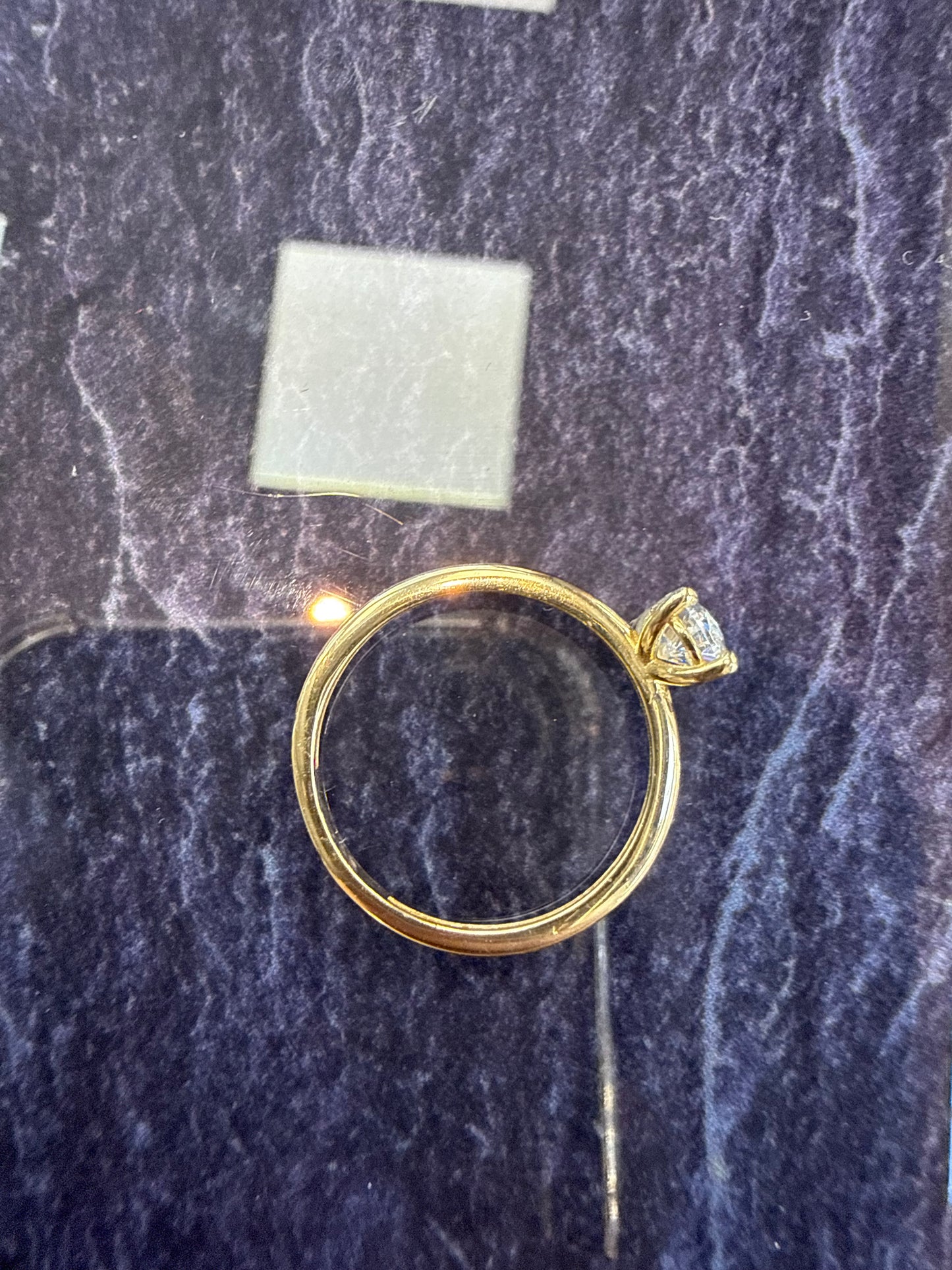 Prachtige 14 karaats gouden trouwring